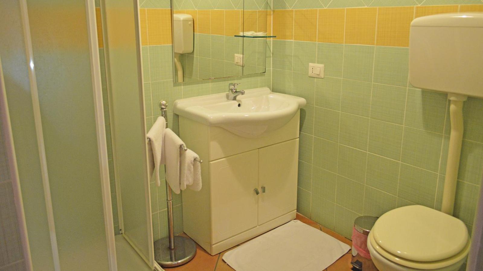 Splash'S Rooms Spadafora Kültér fotó